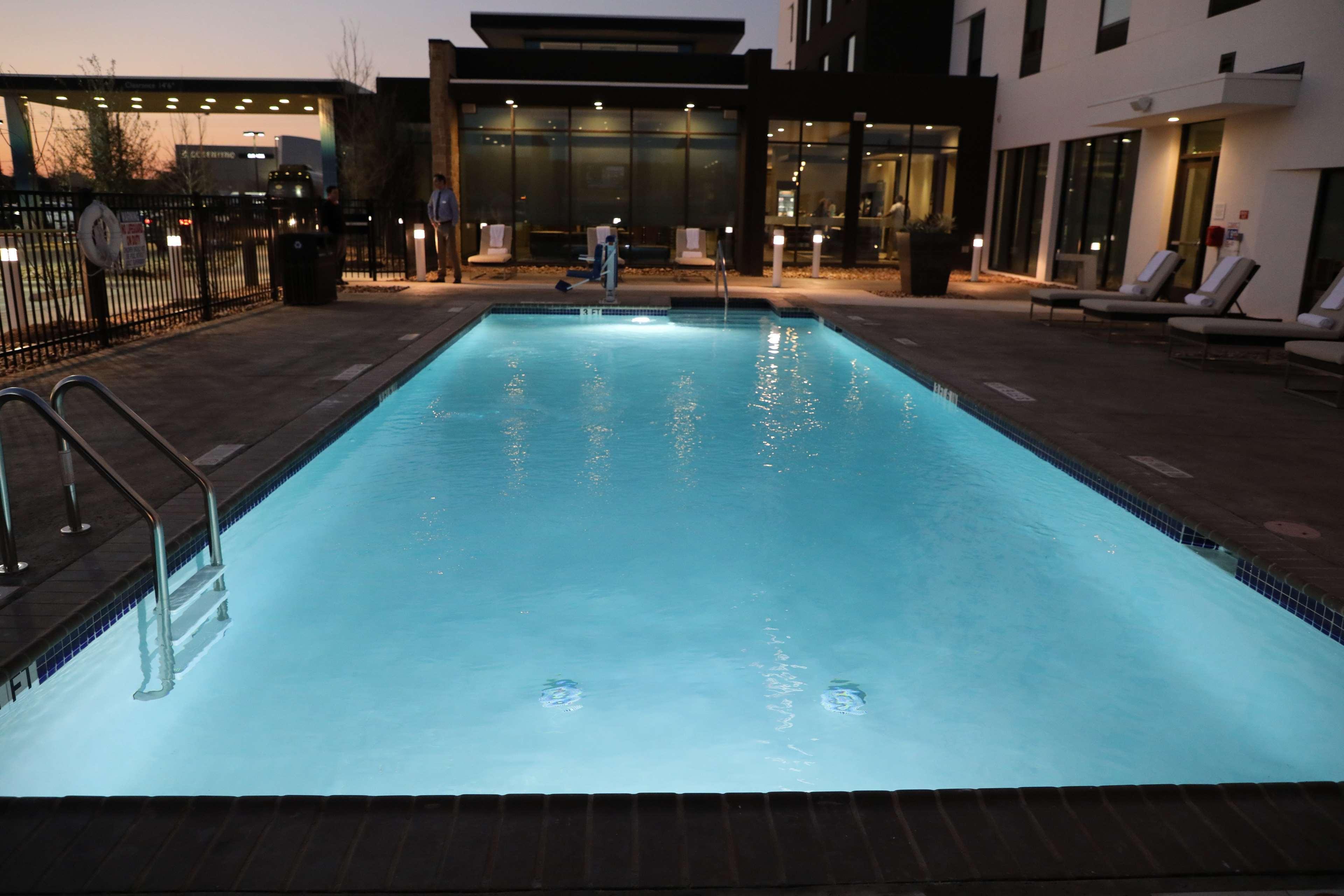 Hilton Garden Inn Austin Airport Ngoại thất bức ảnh